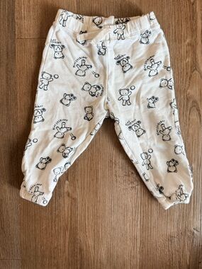 H&M White Play Everyday Bear Print Joggers